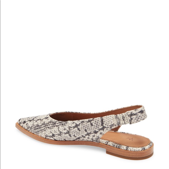 Frye flats - Picture 5 of 5